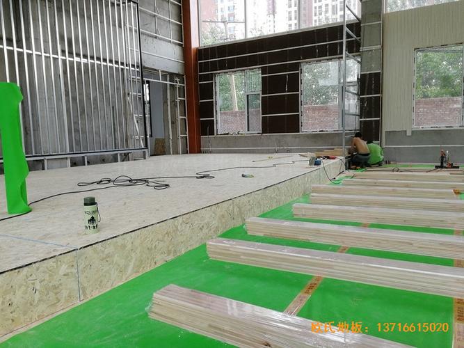 晋中中铁三局六公司舞台体育木地板施工工程,建筑总面积为345平米