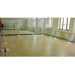 立美建材行业 学校舞台木地板施工方案 舞台木地板